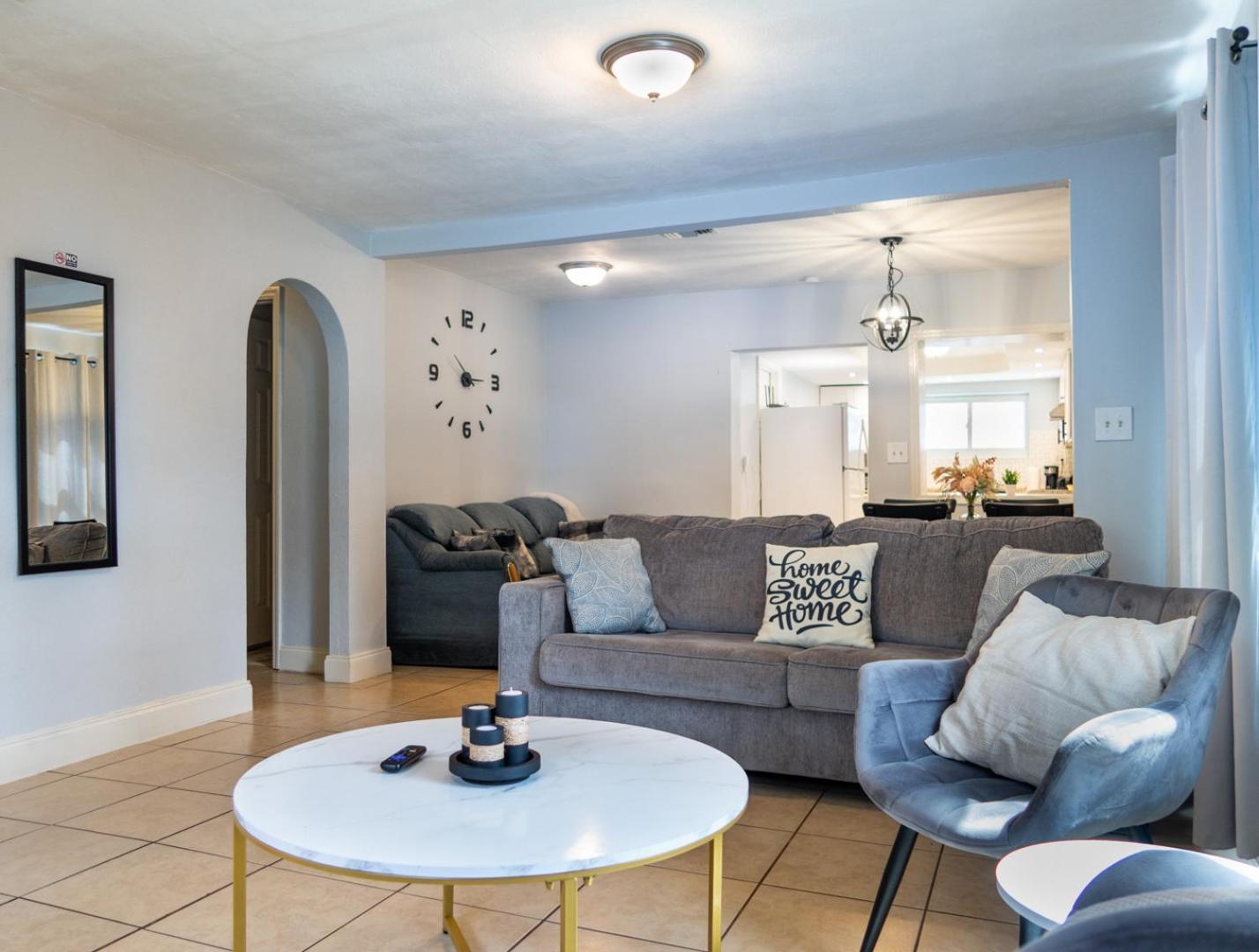 Cozy Home Near Busch Gardens Adventure Island And Usf Tampa Exterior foto